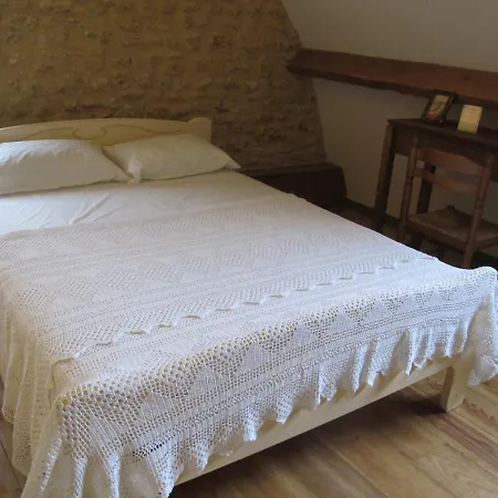 Poppy D'hotes 3* Tursac