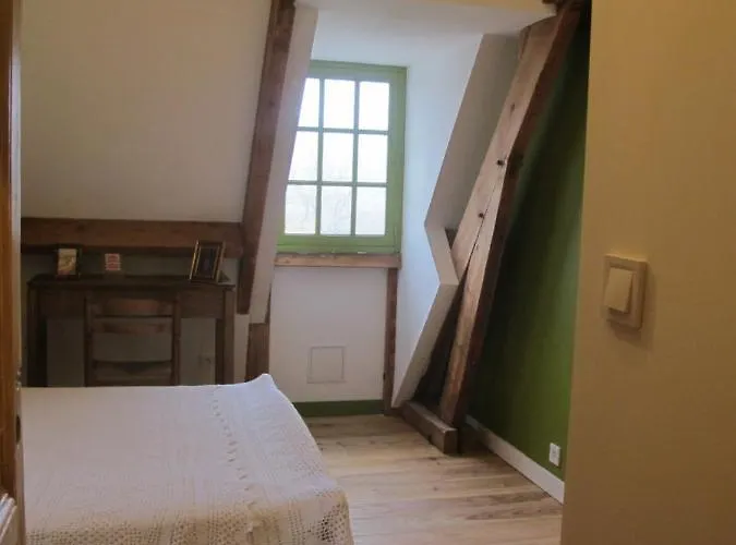 Poppy D'hotes 3*